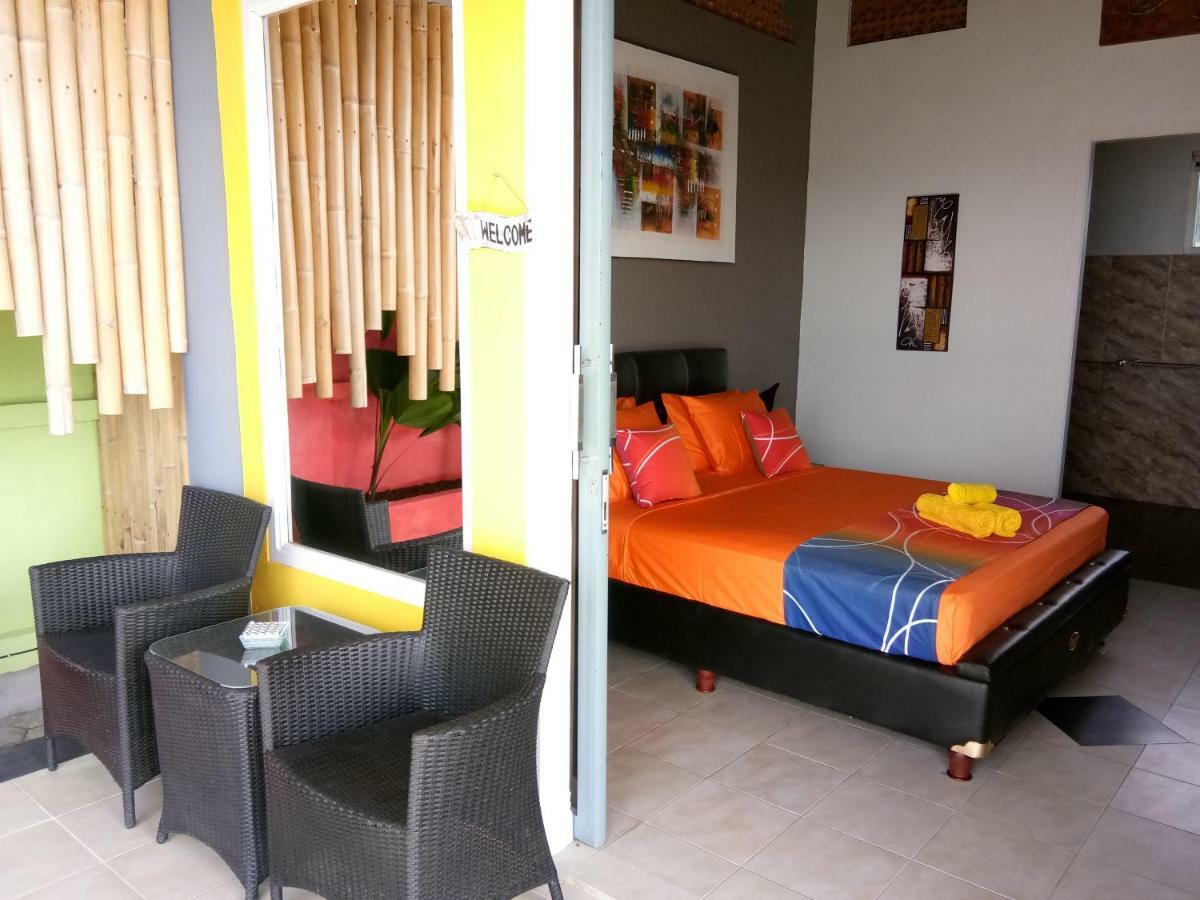 Villa Pemandangan Sekotong Barat Buitenkant foto